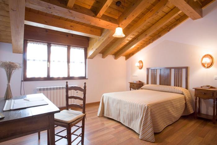 La Fonda De Bustio Hotel Cameră foto